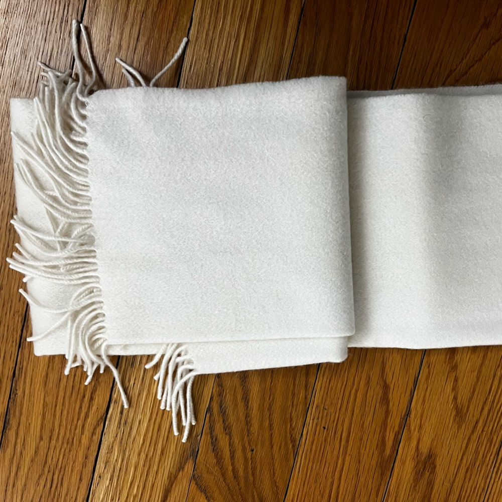 N.Peal Cashmere Scarf